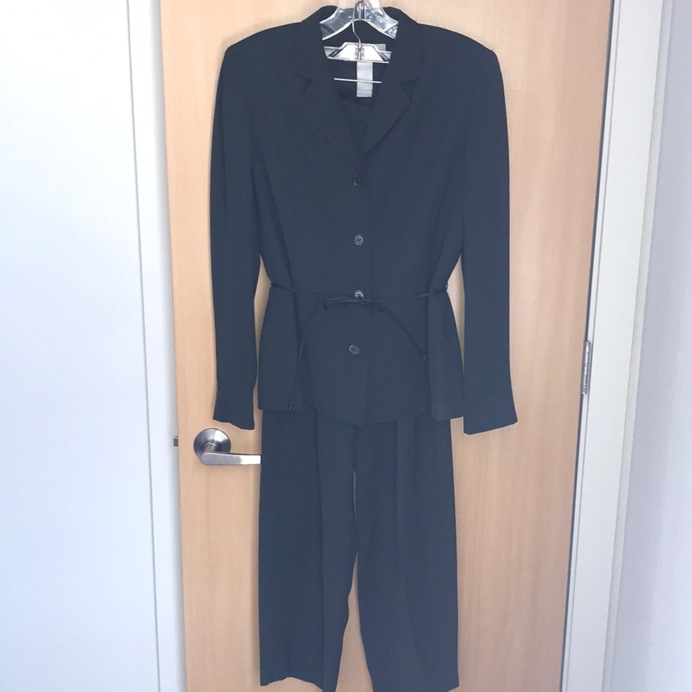 Liz Claiborne hunter green pant suit